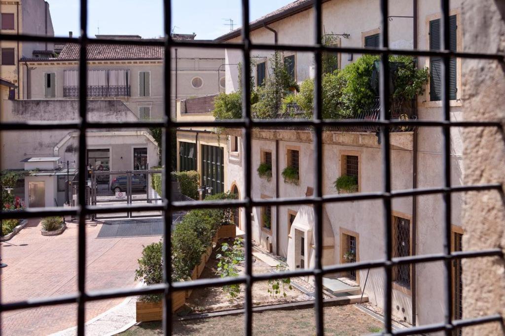 Anfite Luxury Apartment Volto San Luca 维罗纳 外观 照片
